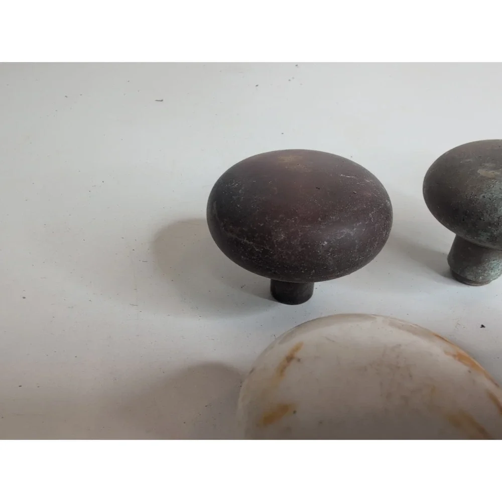 Mixed Lot of 15 Antique Door Knobs Brass Ceramic Black White Clear Acrylic